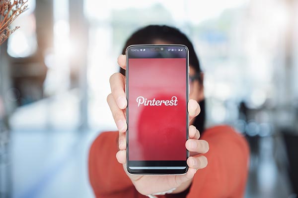 how to use pinterest to grow traffic